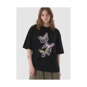 Women’s Oversized Black Butterfly Graphic T-Shirt – Casual Streetwear Style